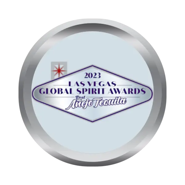 las-vegas-global-spirit-awards-plata-2023-tequila-tau-anejo